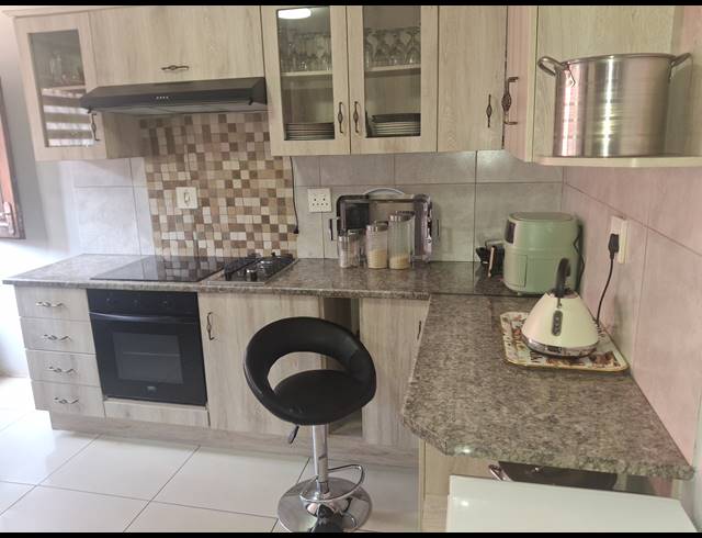 3 BEDROOM FREESTANDING FOR SALE IN VOSLOORUS EXT 3